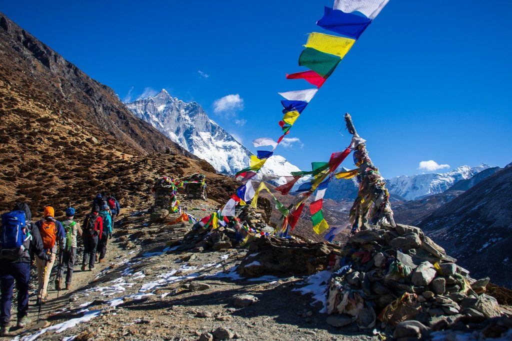 everest trekking
